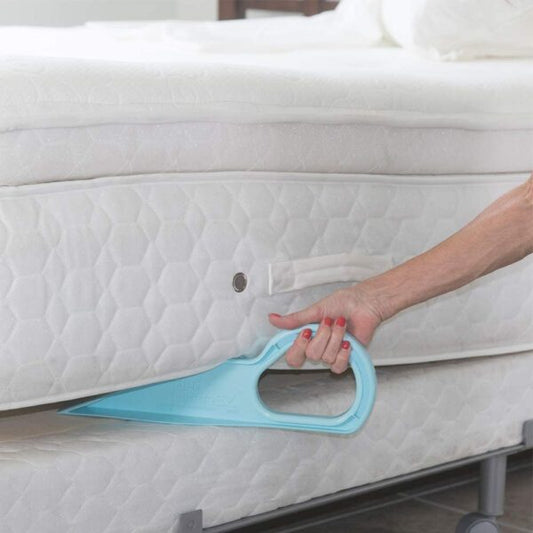 Bed Maker and Mattress Lifter – Ergonomic Mattress Wedge Elevator