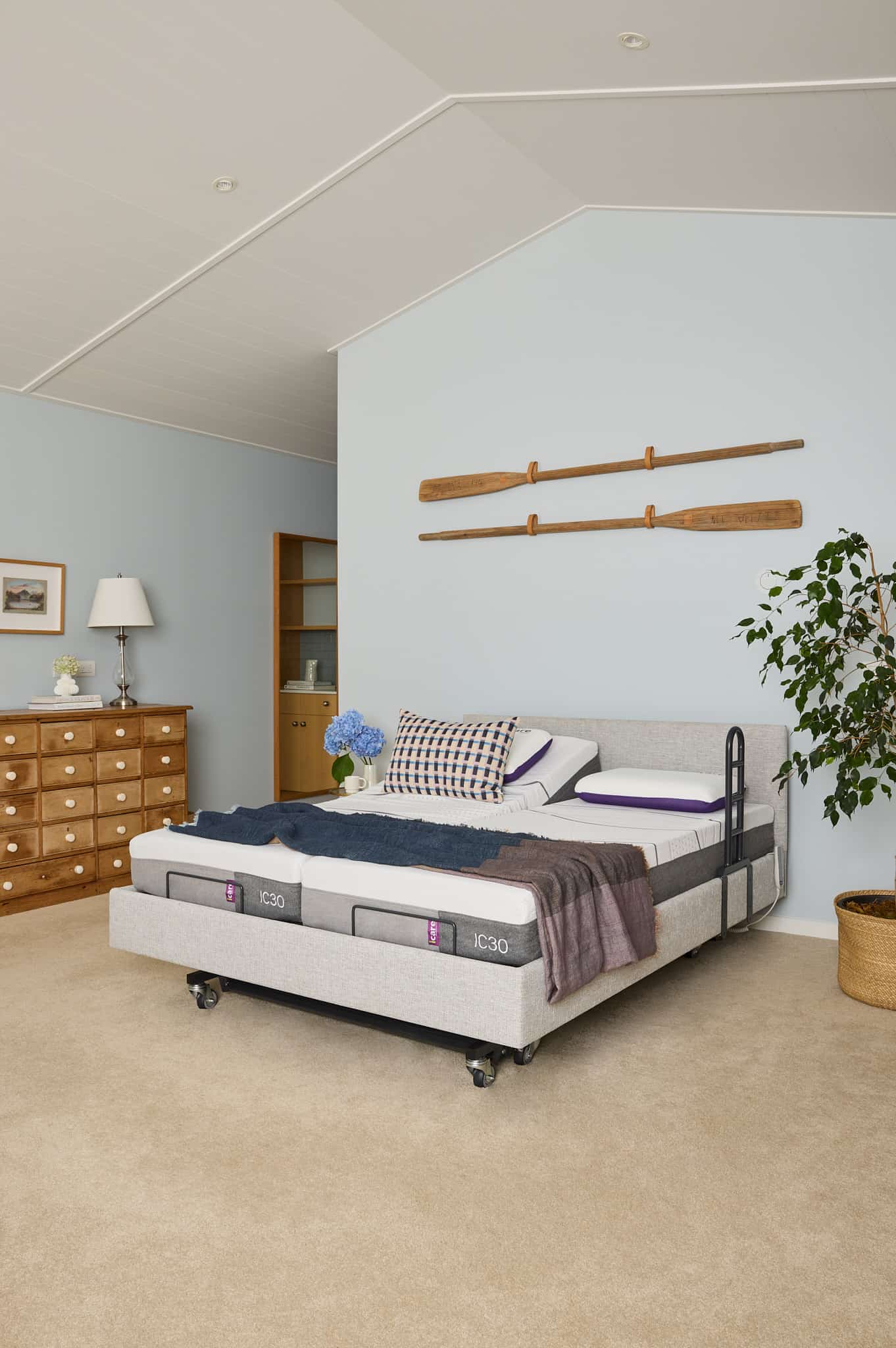IC333 Homecare Bed image 8