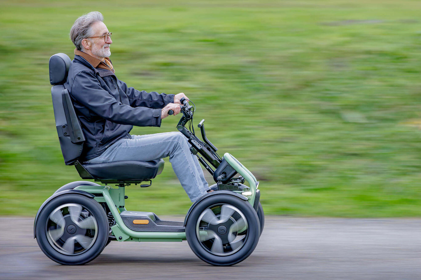 Scoozy Sterling Mobility Scooter